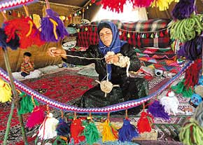 ۳۵ درصد صنایع دستی چهارمحال و بختیاری توسط عشایر تولید می‌شود