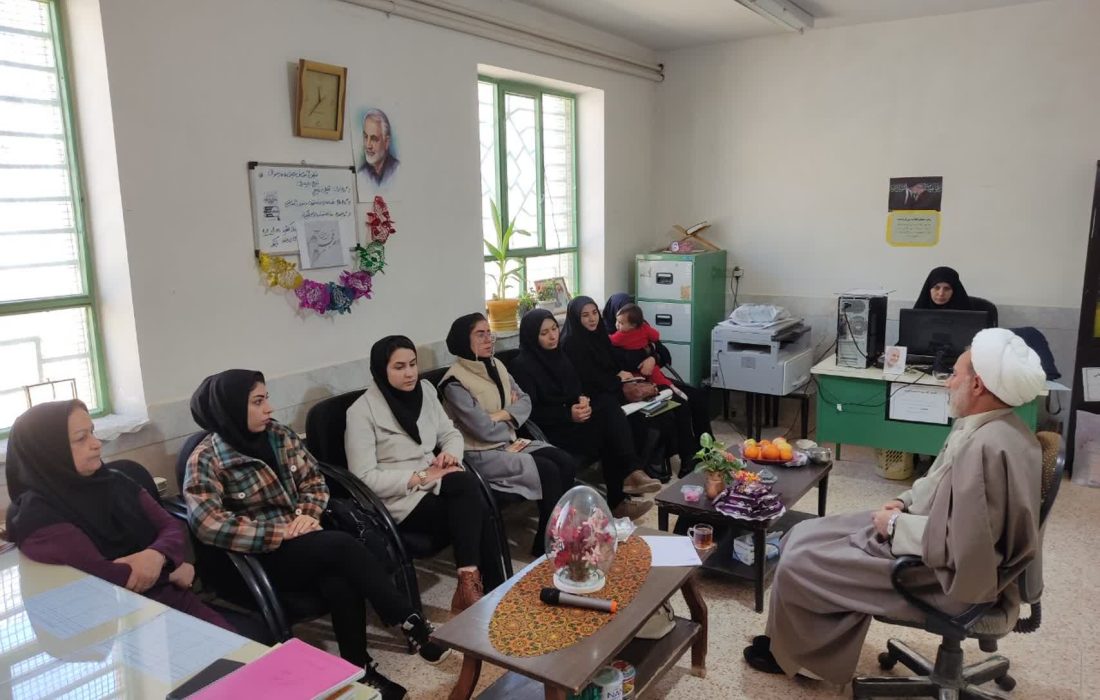 نشست بصیرتی با موضوع جهاد تبیین برگزار شد