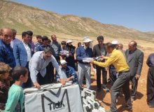 حضور نماینده مردم شریف شهرستان های اردل ،فارسان،کیار و کوهرنگ در مجلس شورای اسلامی در جمع عشایر منطقه دیناران شهرستان اردل